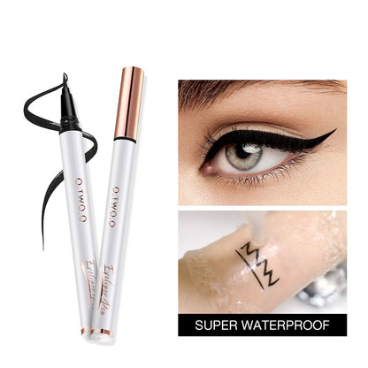 O.TWO.O Delicate Waterproof Eyeliner – Precision Long-Wear Eye Liner UAE