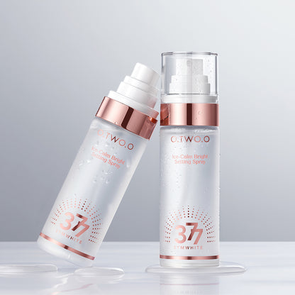 O.TWO.O Ice-Calm Bright Setting Spray