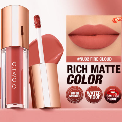 O.TWO.O Light Cloudy Matte Lipstick – Lightweight Soft Blur Lip Color in UAE