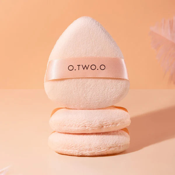 O.TWO.O Soft Fluffy Powder Puff – Gentle, Reusable Makeup Applicator UAE